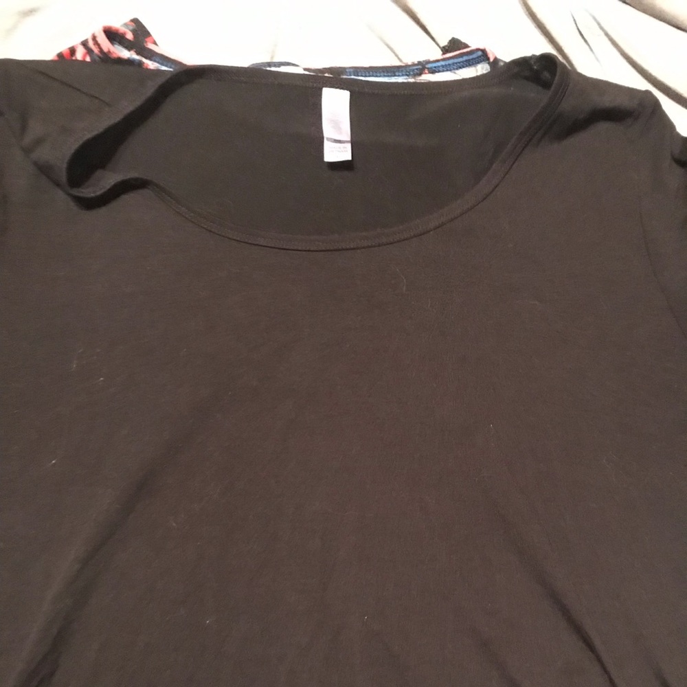 Lularoe perfect t